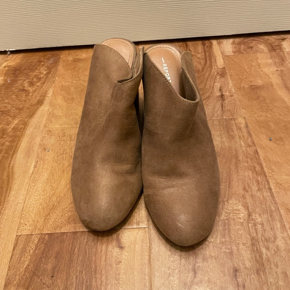 EUC Report Faux Suede Mule